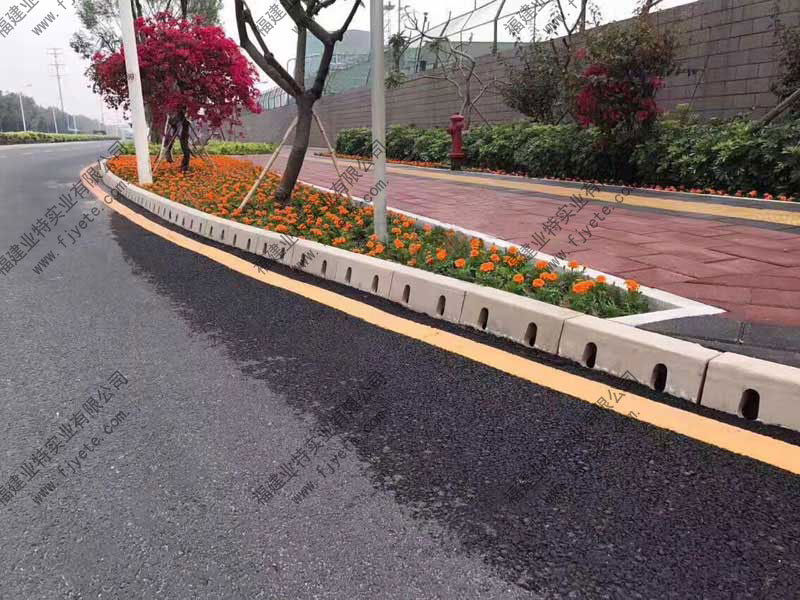 路缘石排水沟案例图-01