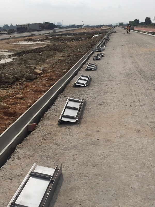 农田排水沟施工