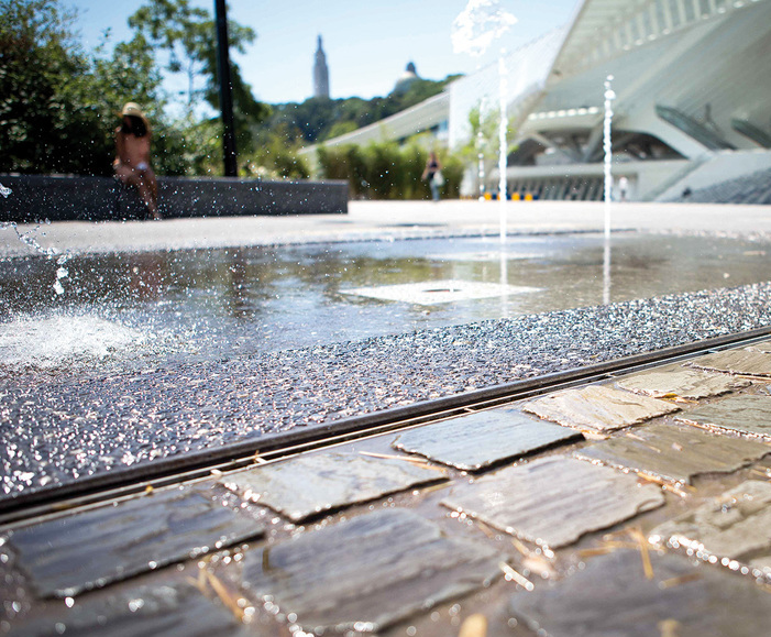 广场成品排水沟案例