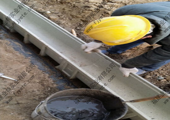 U型槽排水沟安装